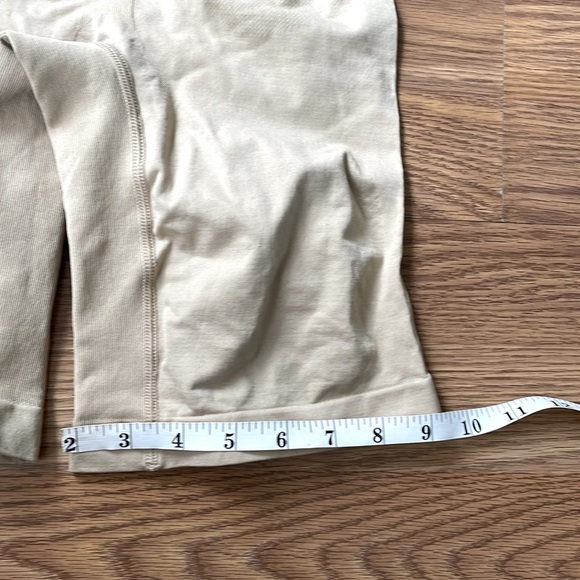 Secret Agent Collection High Waisted Shape-wear Shorts Tan Size 1X worn once - Picture 6 of 7